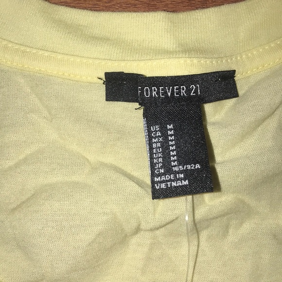 🆕 Forever 21 tee 🆕 - Picture 3 of 3